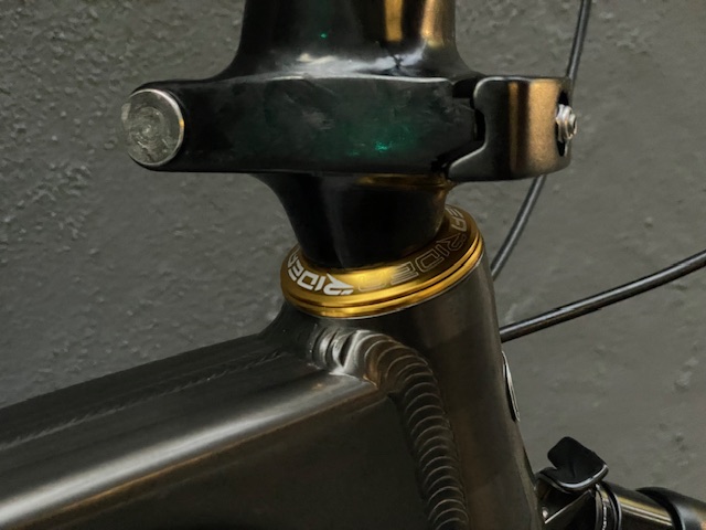 birdy Standard インチアップ＆ゴールドカラーコーティネート